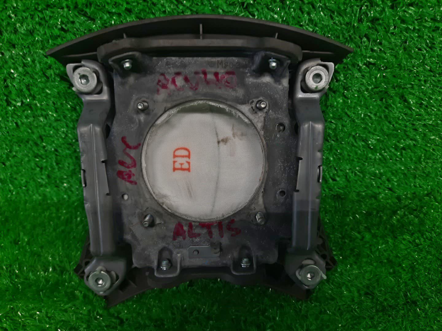 Airbag водительский DAIHATSU ALTIS ACV40N 2 ракурс