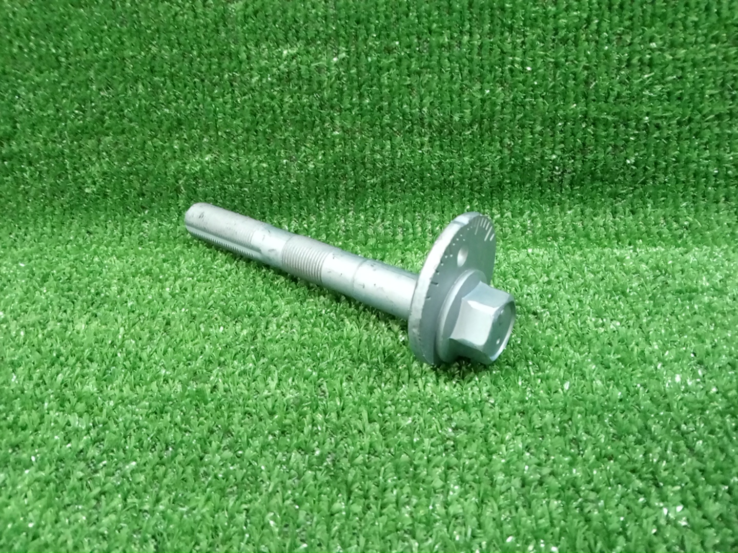 Эксцентрик TOYOTA LAND CRUISER FJA300W 48190-60030 1 ракурс