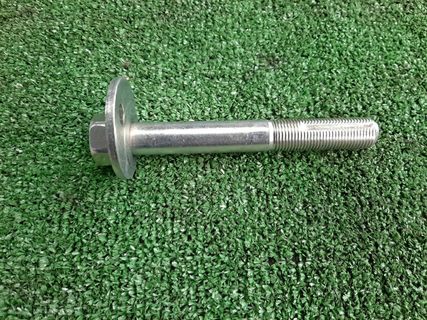 Эксцентрик MAZDA BONGO SKP2V S083-34-430B 1 ракурс Эксцентрик MAZDA BONGO SKP2V S083-34-430B 1 ракурс