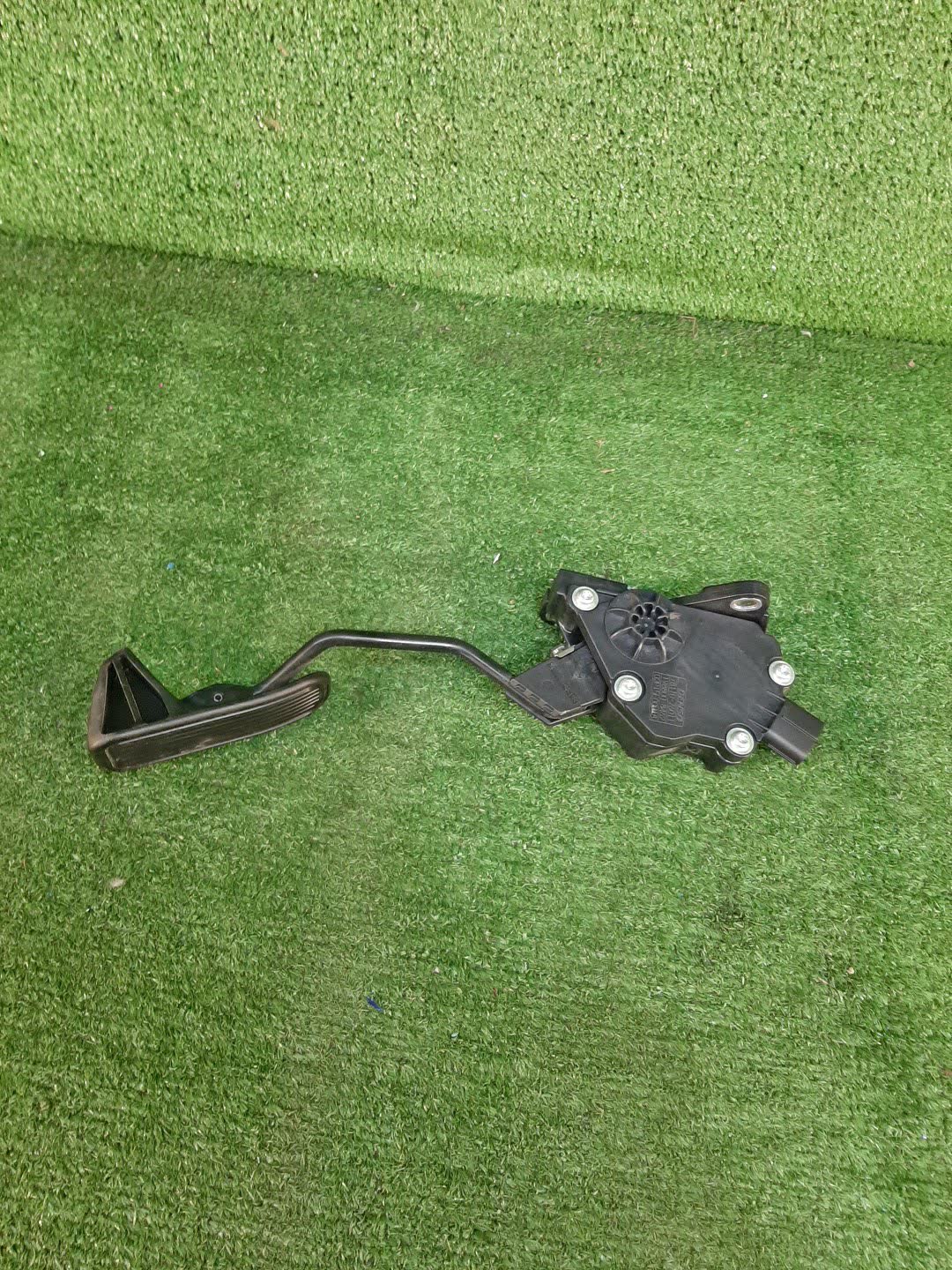 Педаль газа LEXUS CT200H ZWA10 78110-76011 2 ракурс