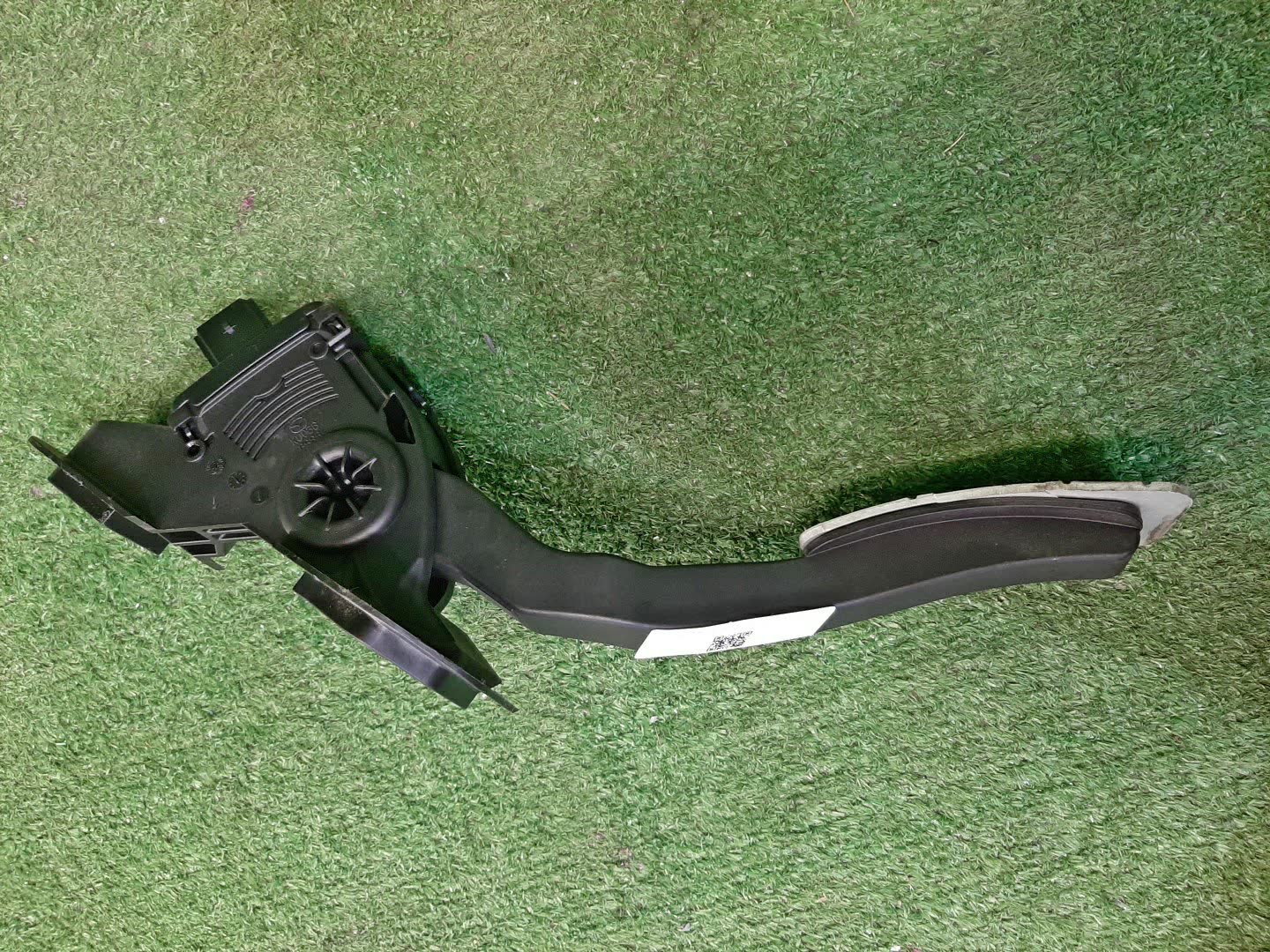 Педаль газа MAZDA ATENZA GH5FS GS8T-41600 2 ракурс