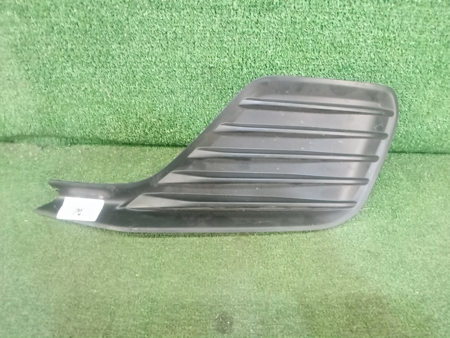 Заглушка бампера задняя BMW 5-Series E60 51127896626-04 1 ракурс