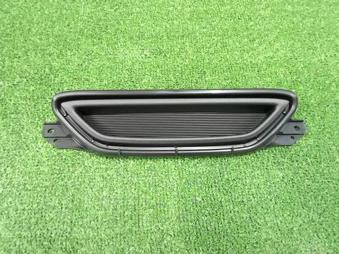Заглушка бампера задняя TOYOTA C-HR NGX10 81481-10050 1 ракурс