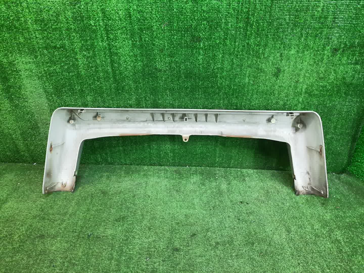 Заглушка бампера передняя TOYOTA HILUX SURF RZN185W, VZN185W, KDN185W, KZN185W, KZN185G 2 ракурс