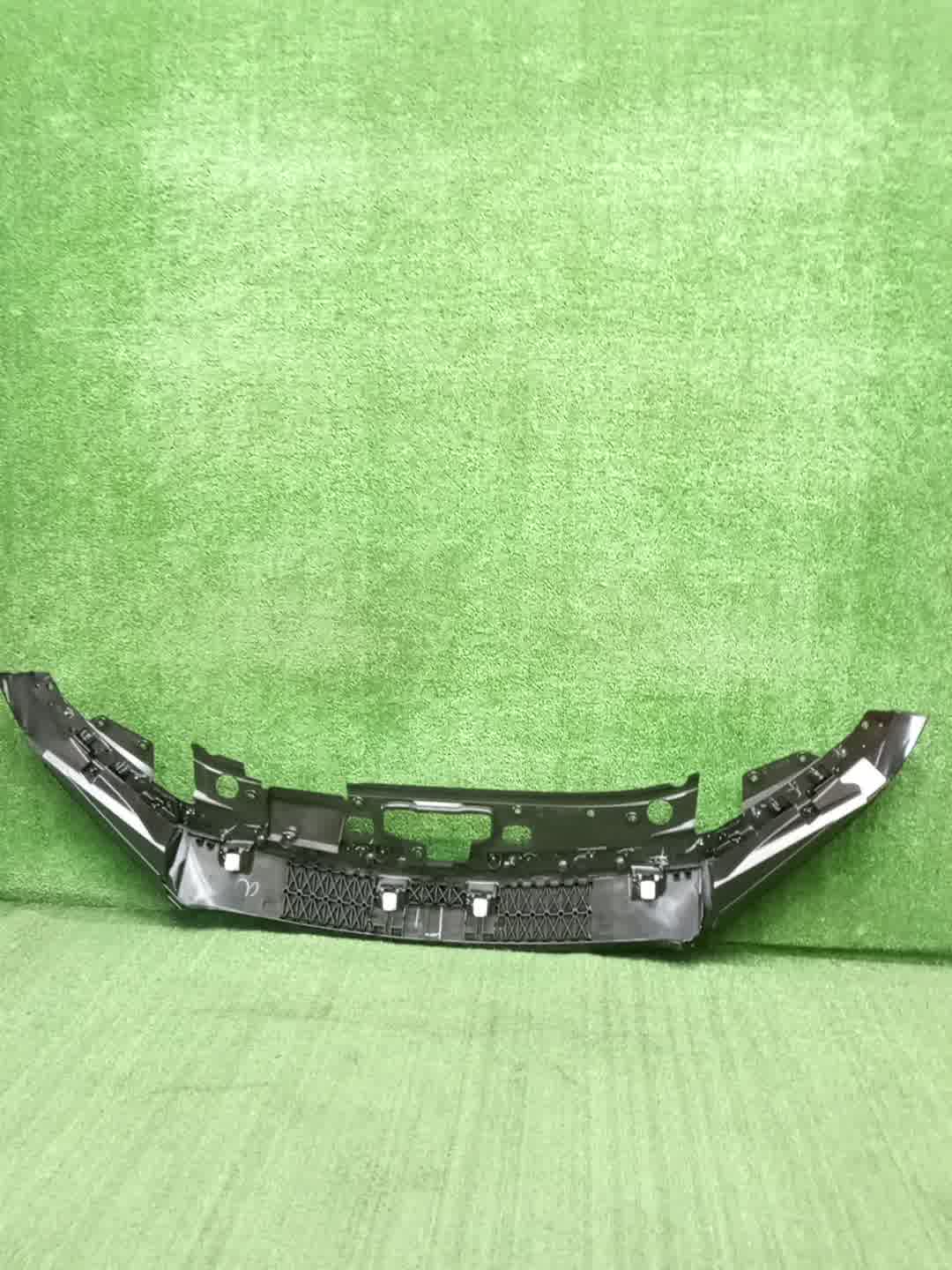 Заглушка бампера передняя MAZDA MAZDA 3 BP5P BCKA-50-7E0D51 2 ракурс