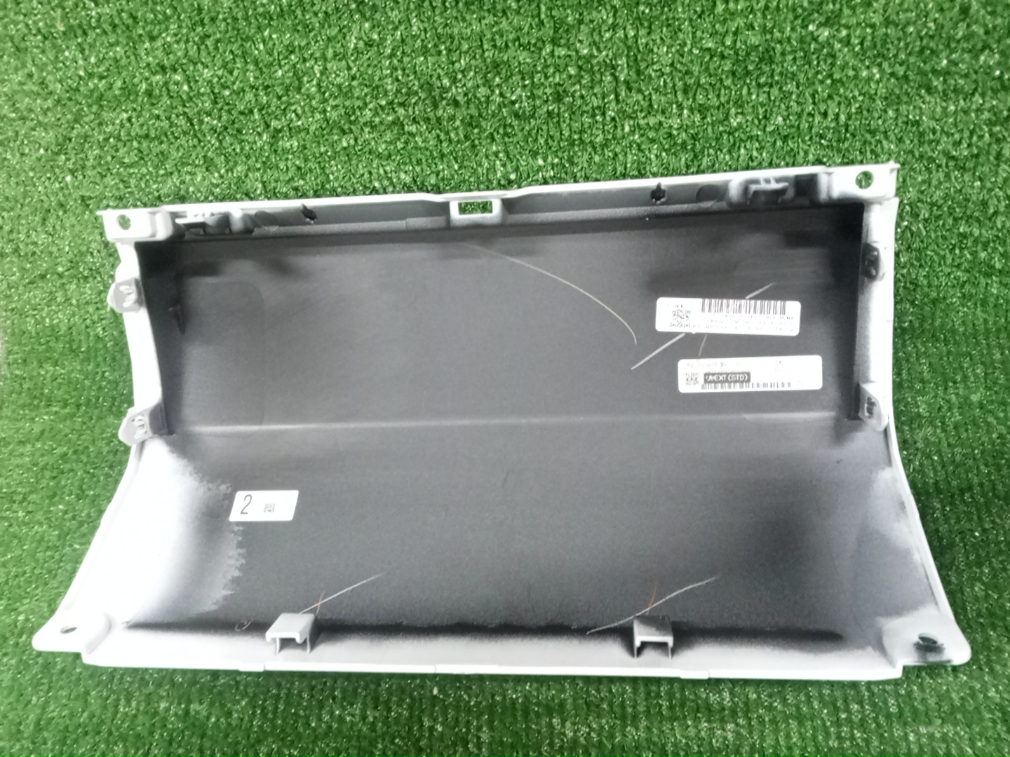 Заглушка бампера задняя TOYOTA LAND CRUISER FJA300W 52151-60220-A2 2 ракурс