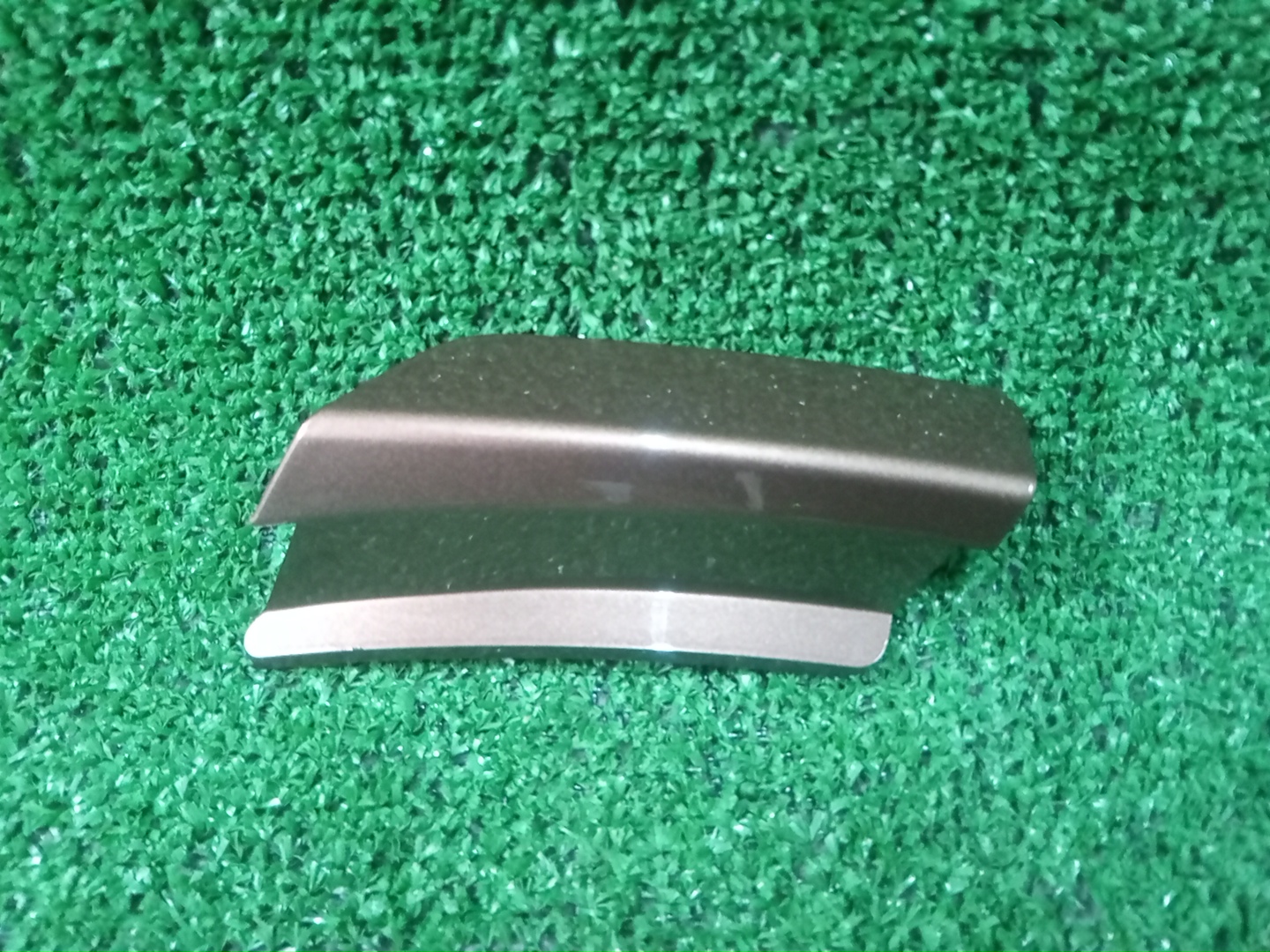 Заглушка бампера правая передняя TOYOTA CROWN AZSH36W 52127-30210-E0 1 ракурс