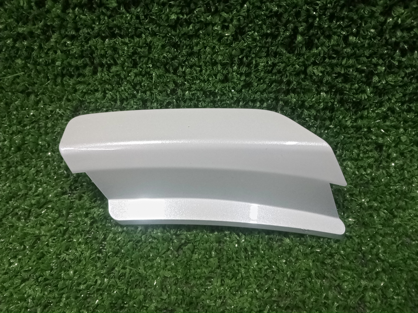 Заглушка бампера левая передняя TOYOTA CROWN AZSH36W 52128-30110-A0 1 ракурс
