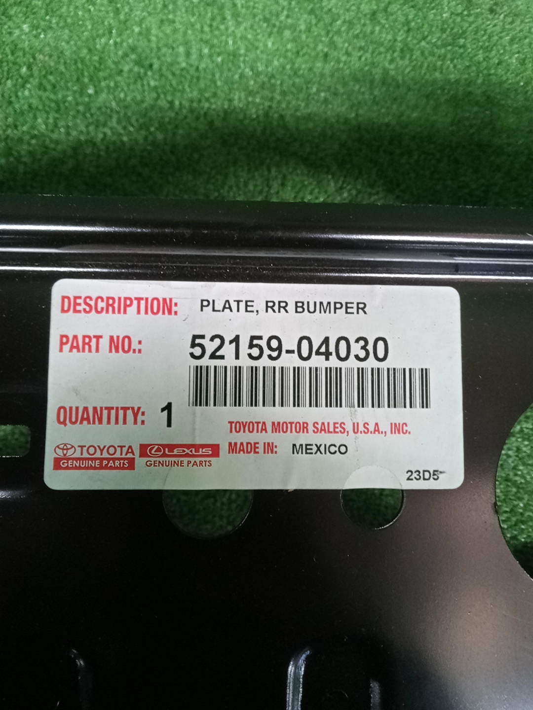 Заглушка бампера задняя TOYOTA TACOMA GRN305L 52159-04030 5 ракурс