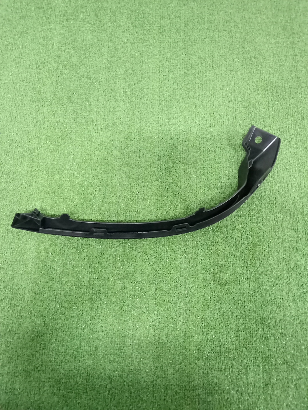 Заглушка бампера правая задняя HONDA CIVIC FL1 71541-T43-J50 2 ракурс