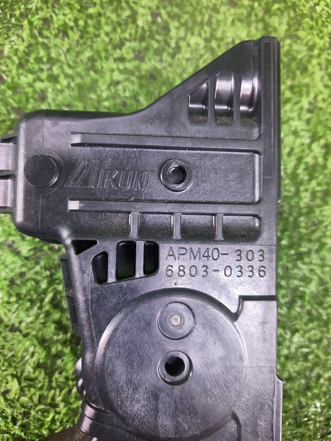 Педаль газа MITSUBISHI FUSO CANTER FBA00 4P10 2 ракурс