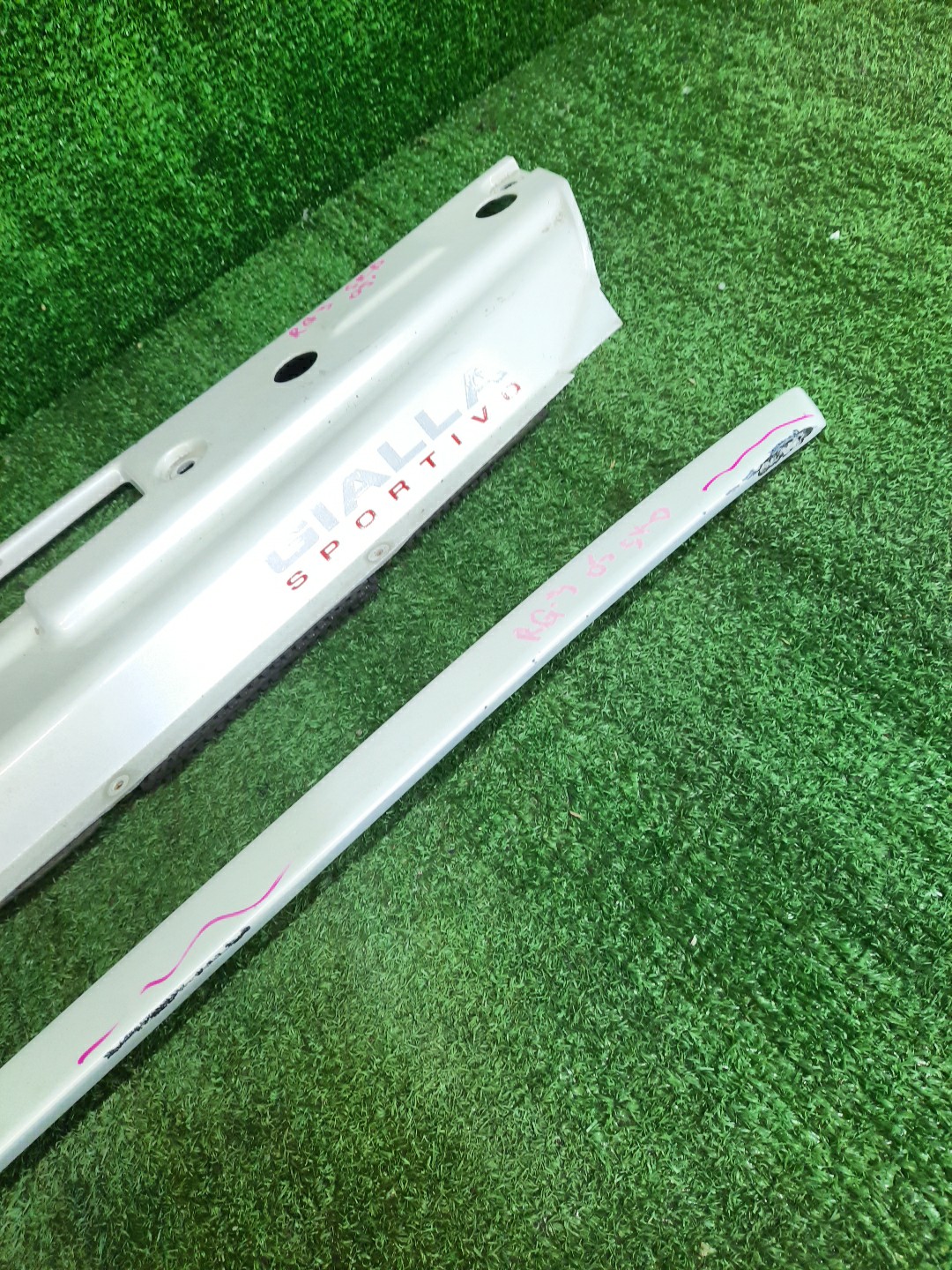 Защита замка капота HONDA STEPWGN RG3 2 ракурс
