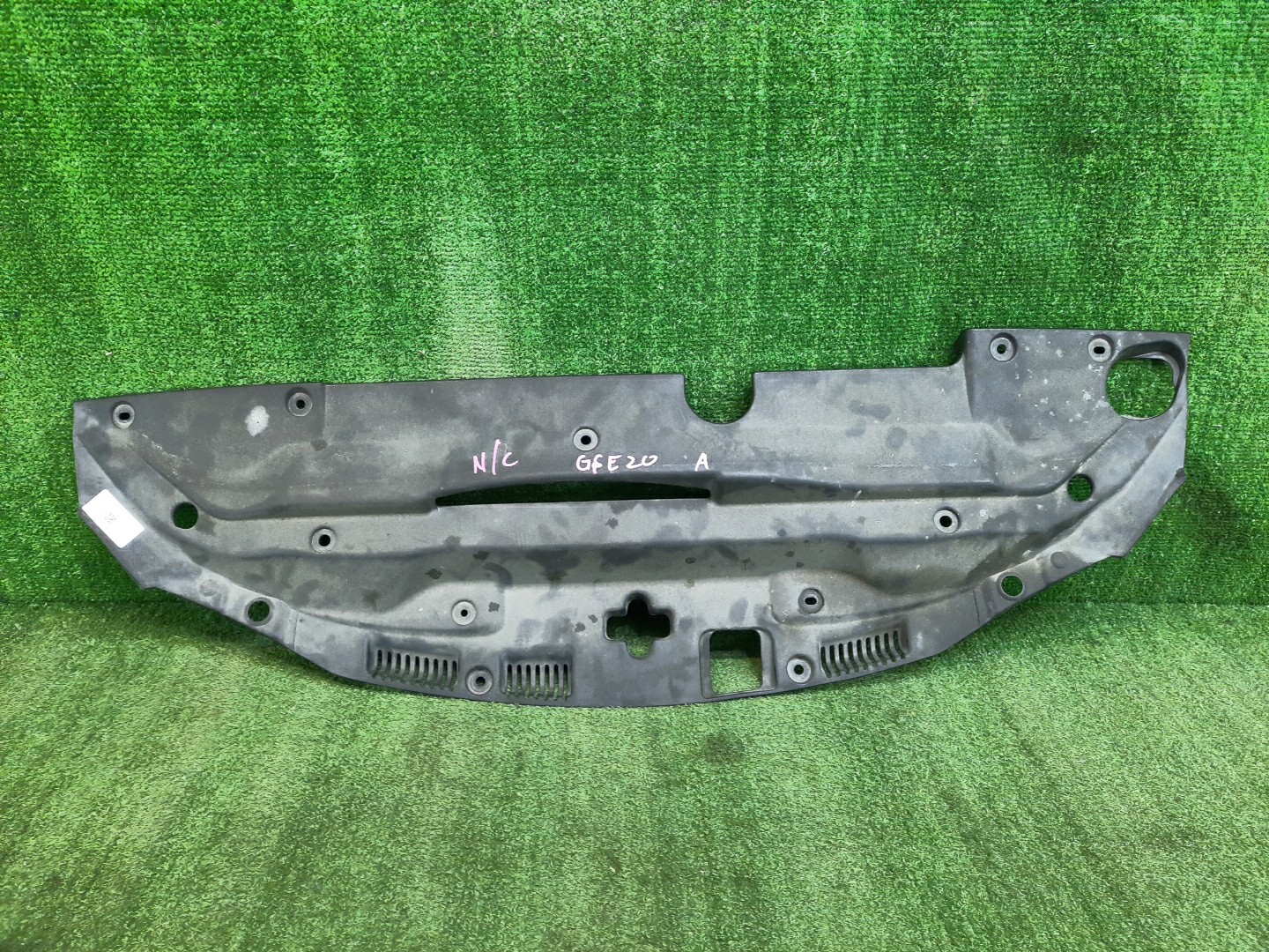 Защита замка капота LEXUS IS250 GSE20 53295-53010 1 ракурс