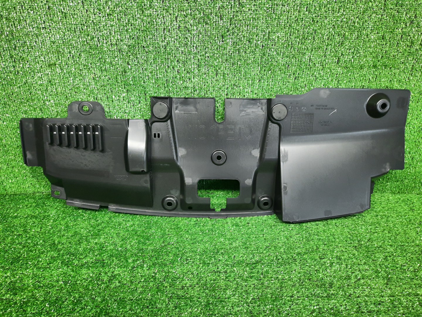 Защита замка капота HONDA STEPWGN RP1 71125-TAA-N01 2 ракурс