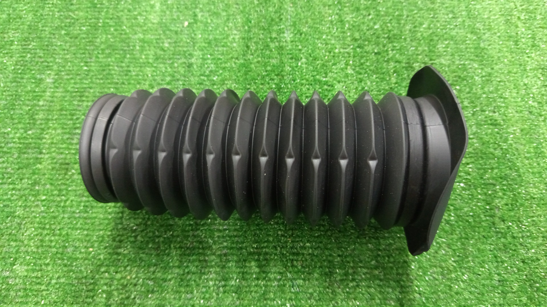 Пыльник стойки передний HONDA CR-V RW2 51686-THA-H01 1 ракурс