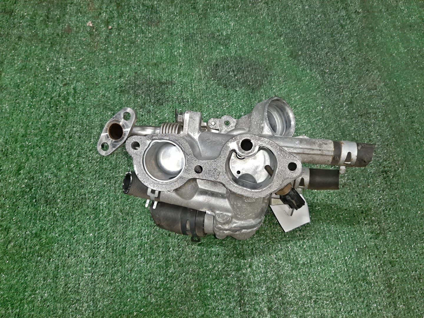 Термостат MITSUBISHI RVR GA3W 4B10 3 ракурс Термостат MITSUBISHI RVR GA3W 4B10 3 ракурс
