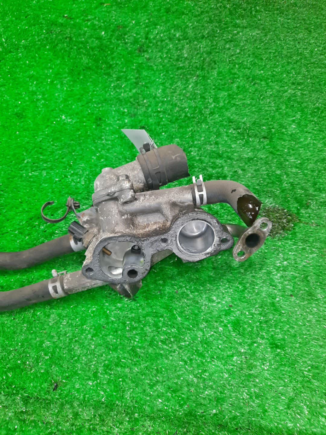 Термостат MITSUBISHI GALANT FORTIS CY4A 4B11 2 ракурс