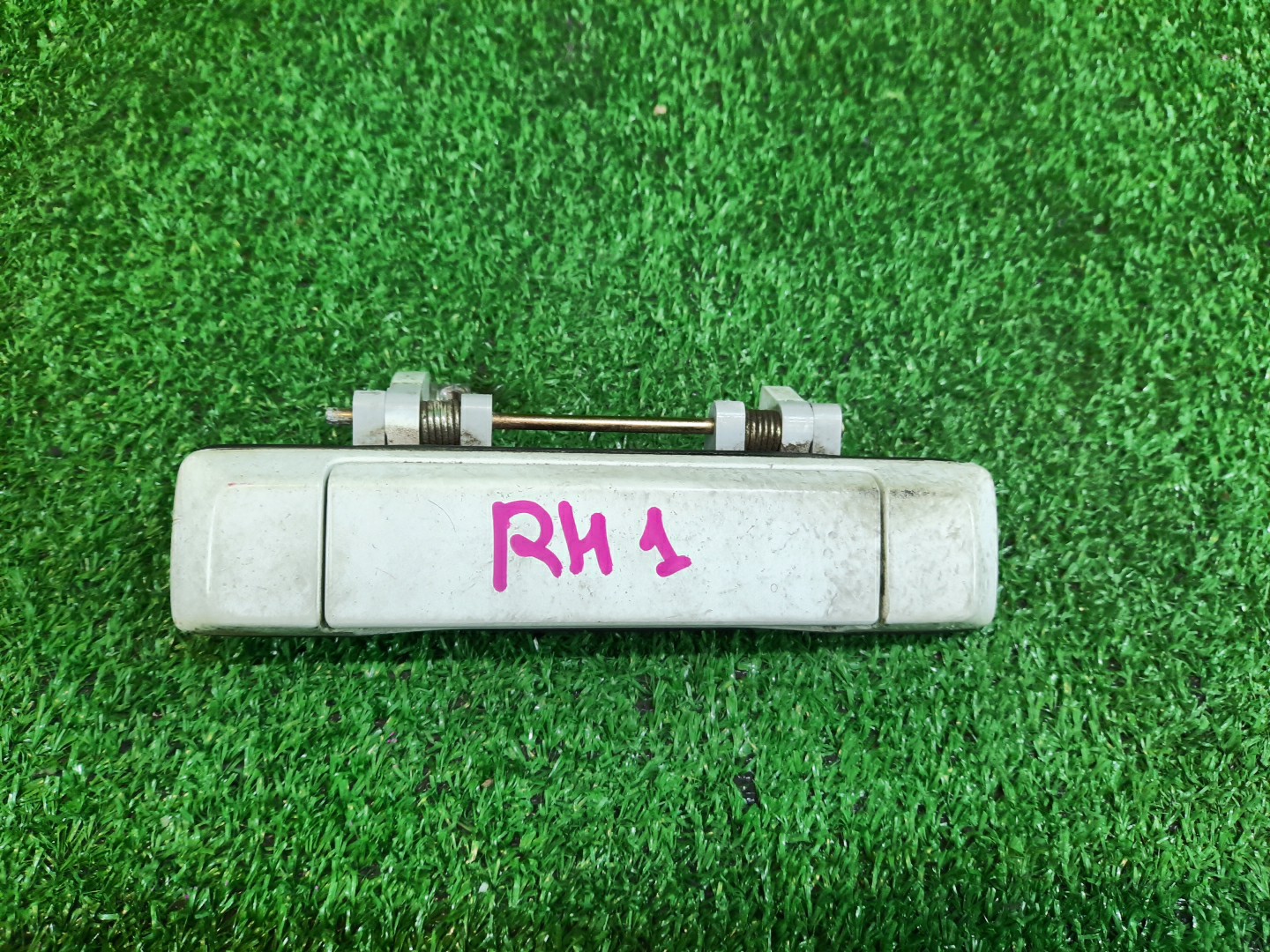 Ручка задней двери HONDA S-MX RH1 1 ракурс