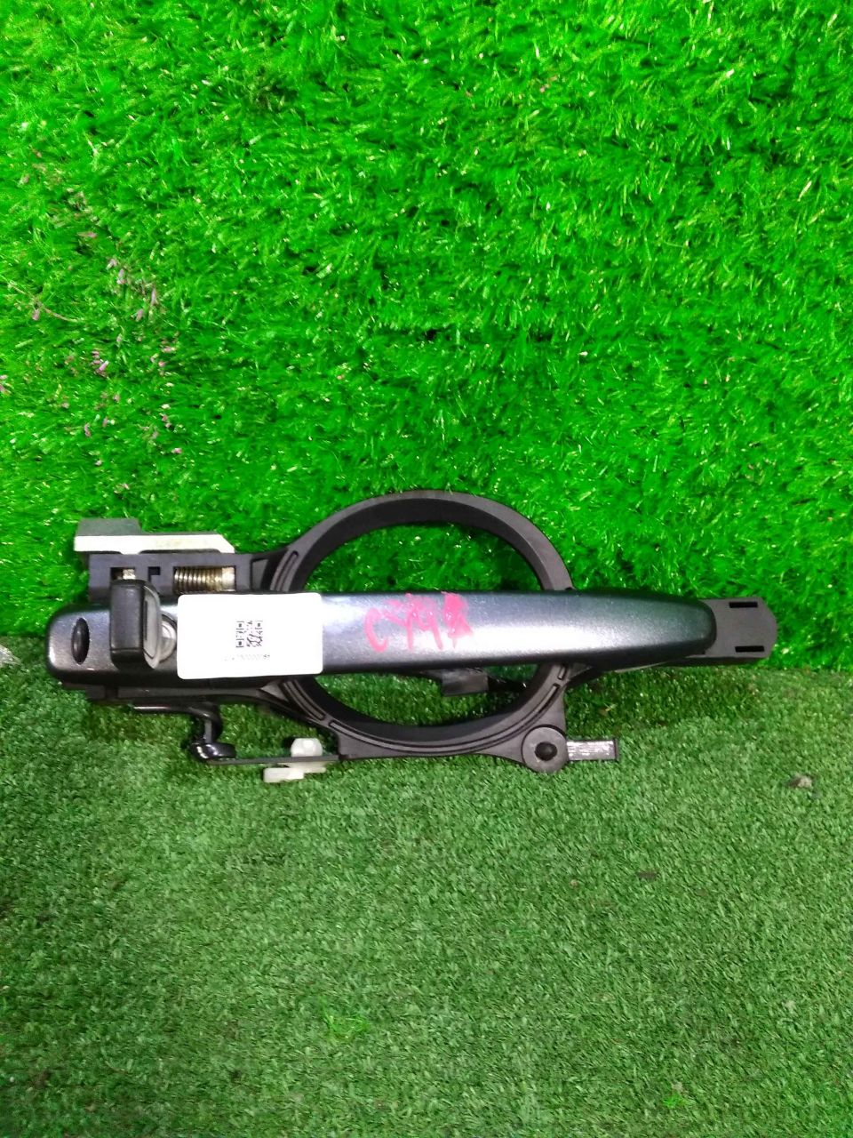 Ручка двери правая передняя MITSUBISHI GALANT FORTIS CY4A 1 ракурс