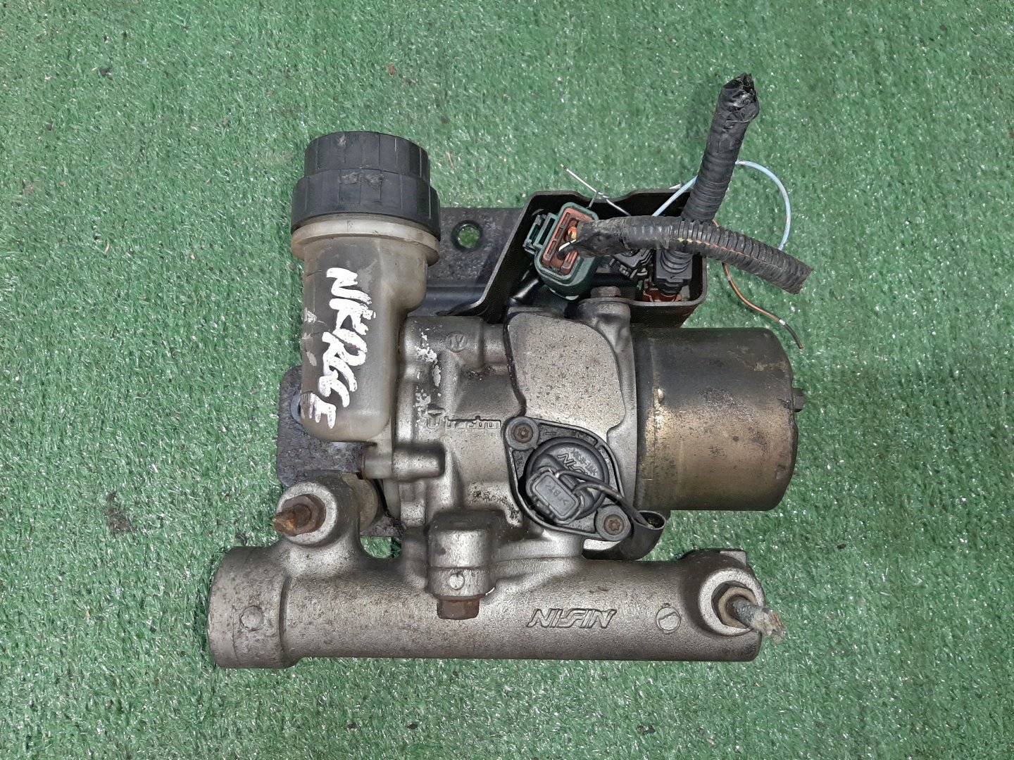 Главный цилиндр сцепления TOYOTA LAND CRUISER PRADO KDJ90W 1 ракурс