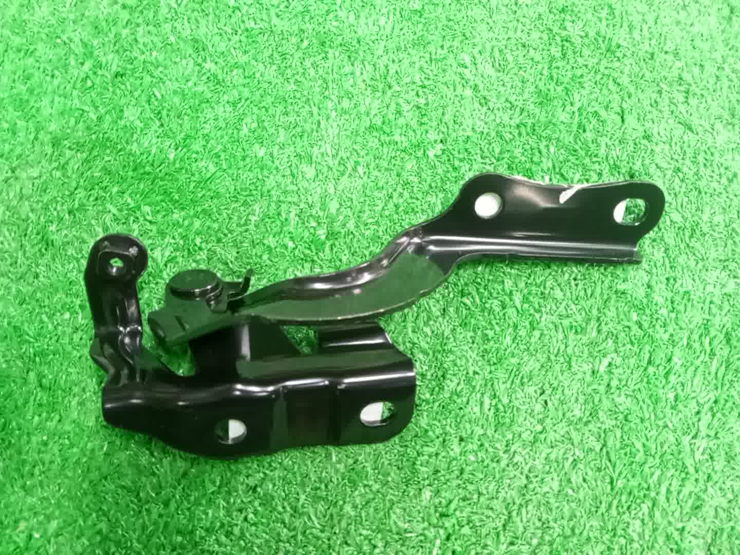 Петля капота левая передняя LEXUS CT200H ZWA10 53420-76030 3 ракурс