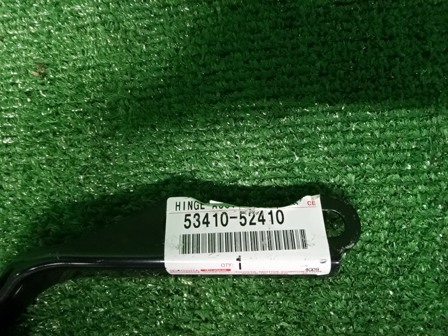 Петля капота правая передняя TOYOTA PROBOX NCP160V 53410-52410 3 ракурс