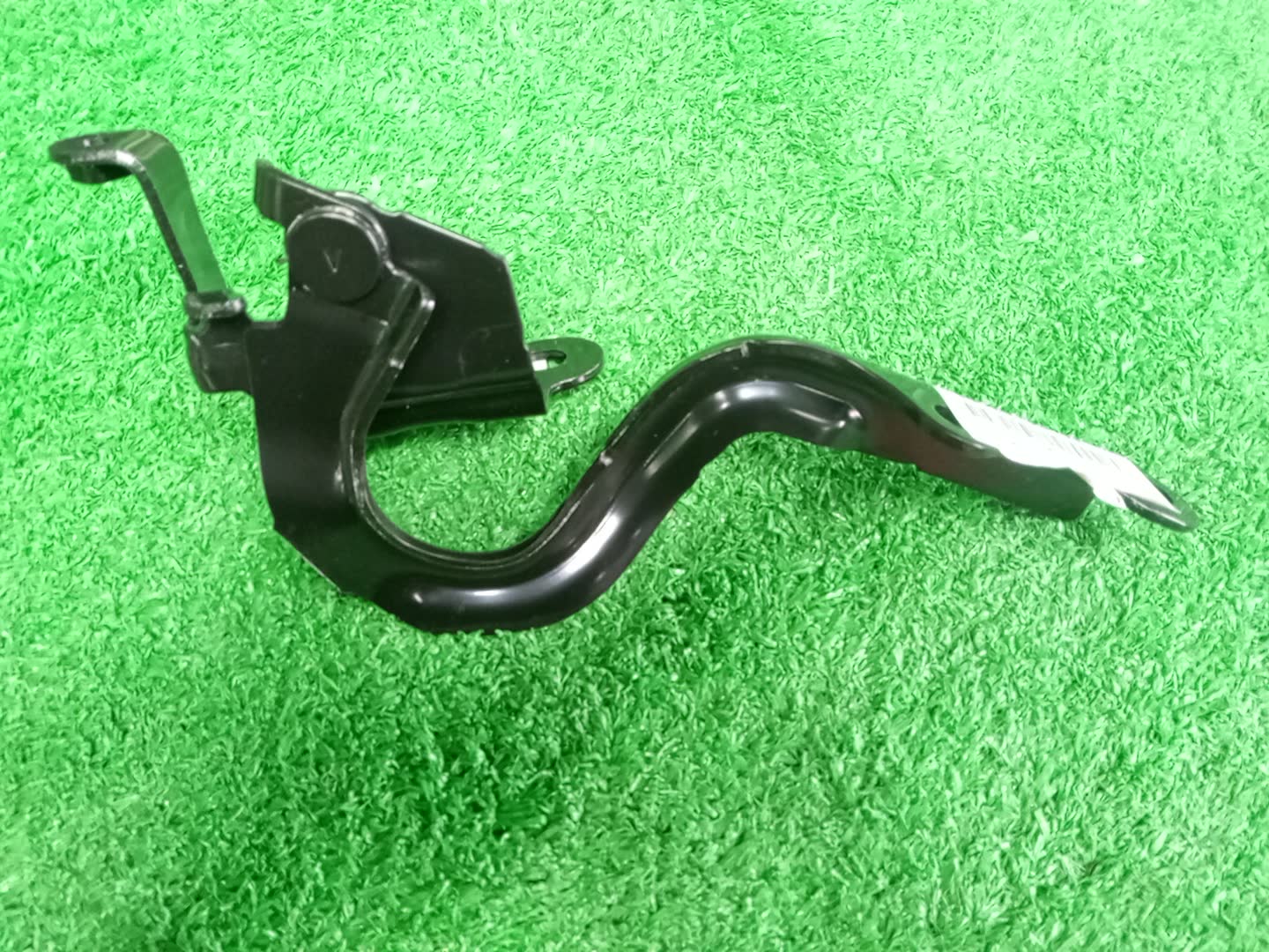 Петля капота левая передняя TOYOTA AQUA NHP10 53420-52480 3 ракурс