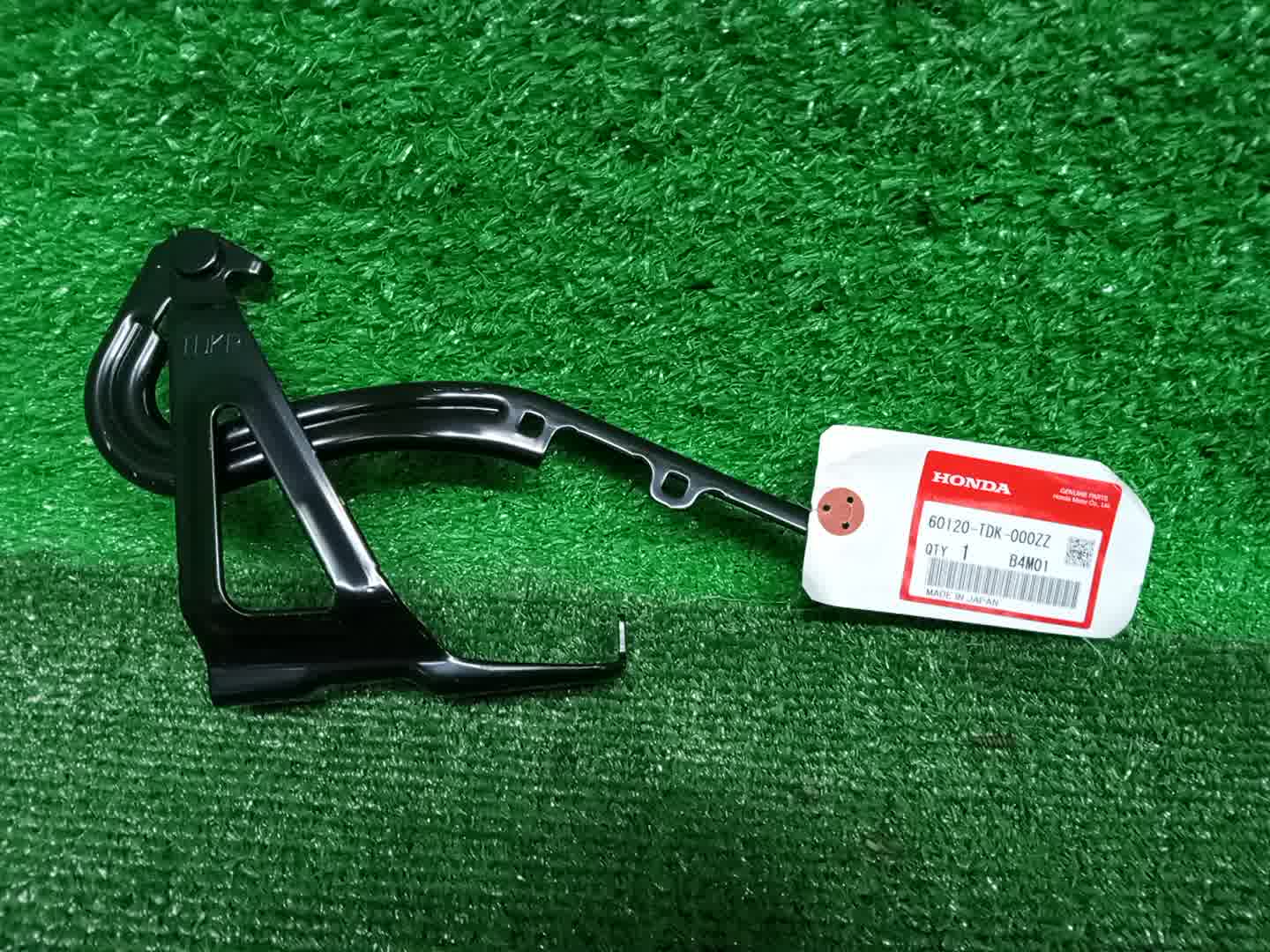 Петля капота правая передняя HONDA FREED+, FREED GB5, GB6, GB7, GB8 60120-TDK-000ZZ 2 ракурс