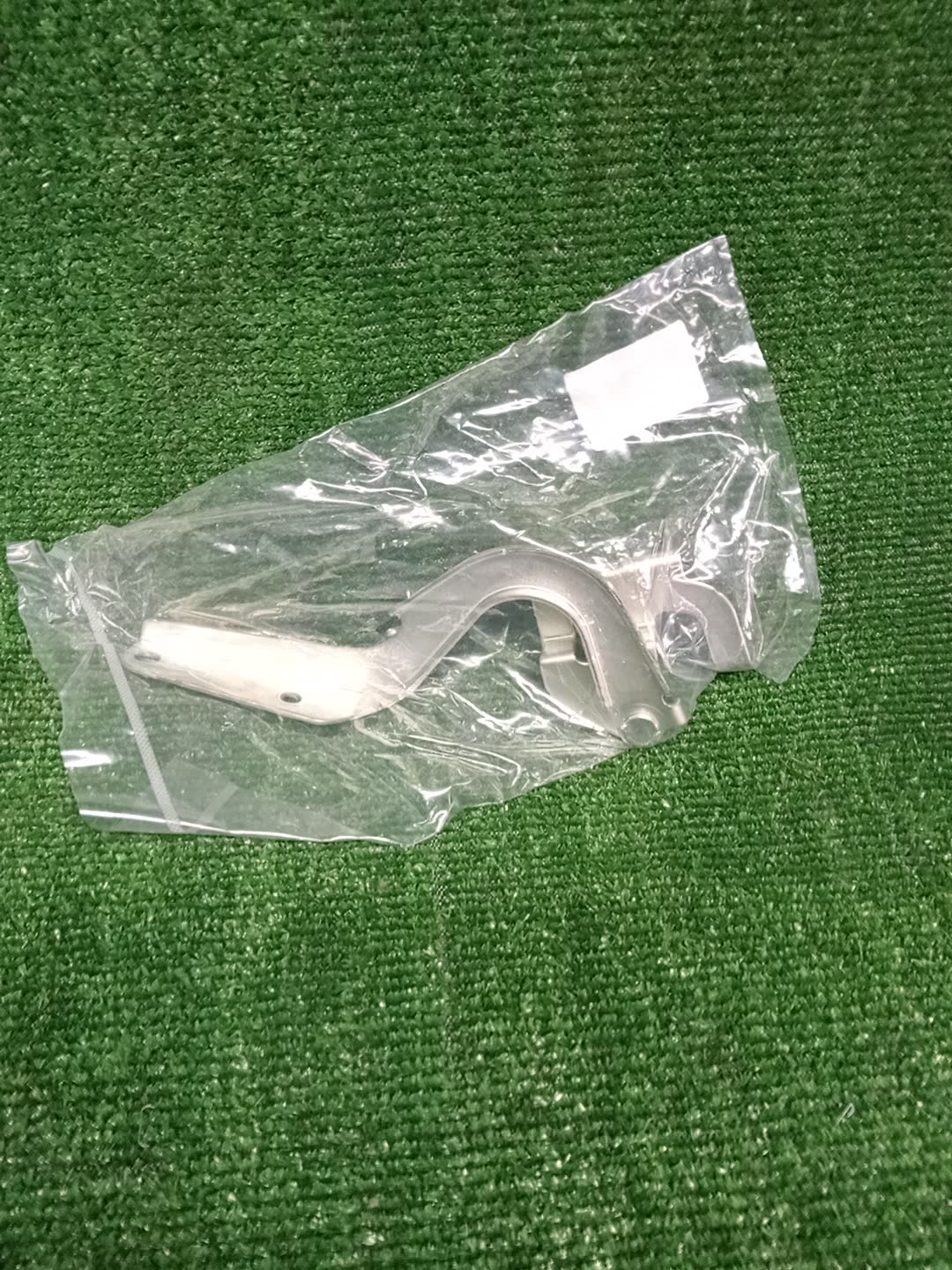 Петля капота левая передняя TOYOTA RAIZE A210A 53402-B1070 3 ракурс