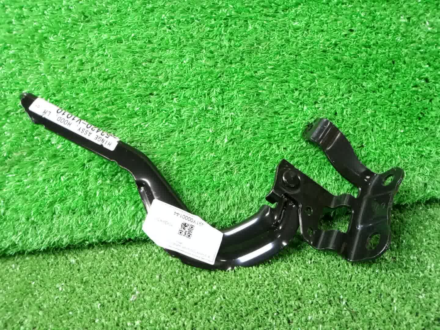 Петля капота левая передняя TOYOTA VOXY MZRA90W 53420-V1010 1 ракурс