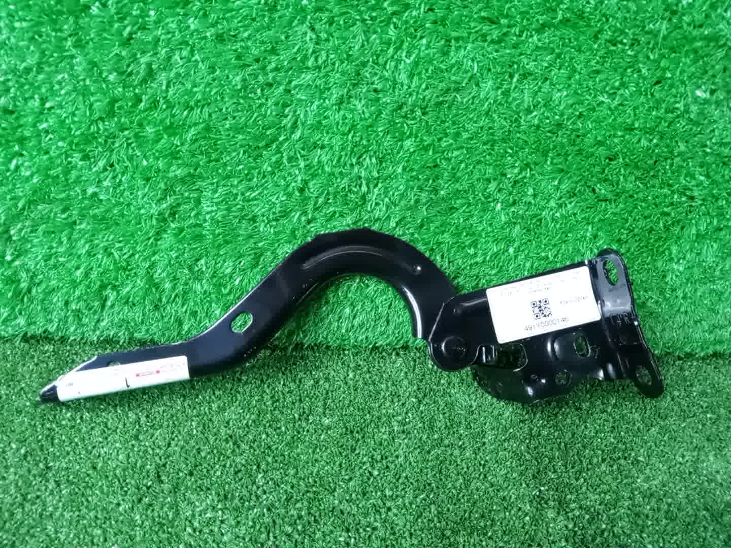 Петля капота правая передняя TOYOTA COROLLA ZRE212 53410-12740 1 ракурс