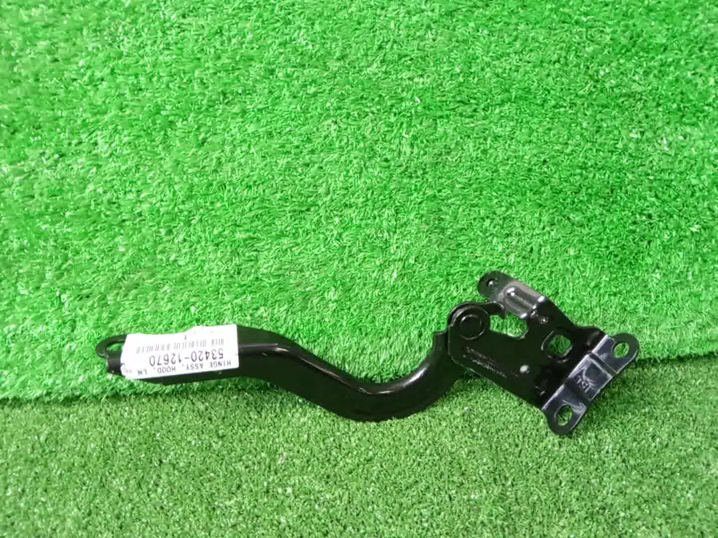 Петля капота левая передняя TOYOTA COROLLA ZWE211 53420-12670 2 ракурс