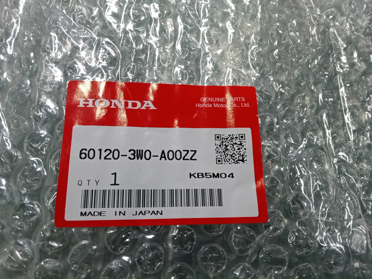 Петля капота правая HONDA ZR-V RZ3 60120-3W0-A00ZZ 3 ракурс