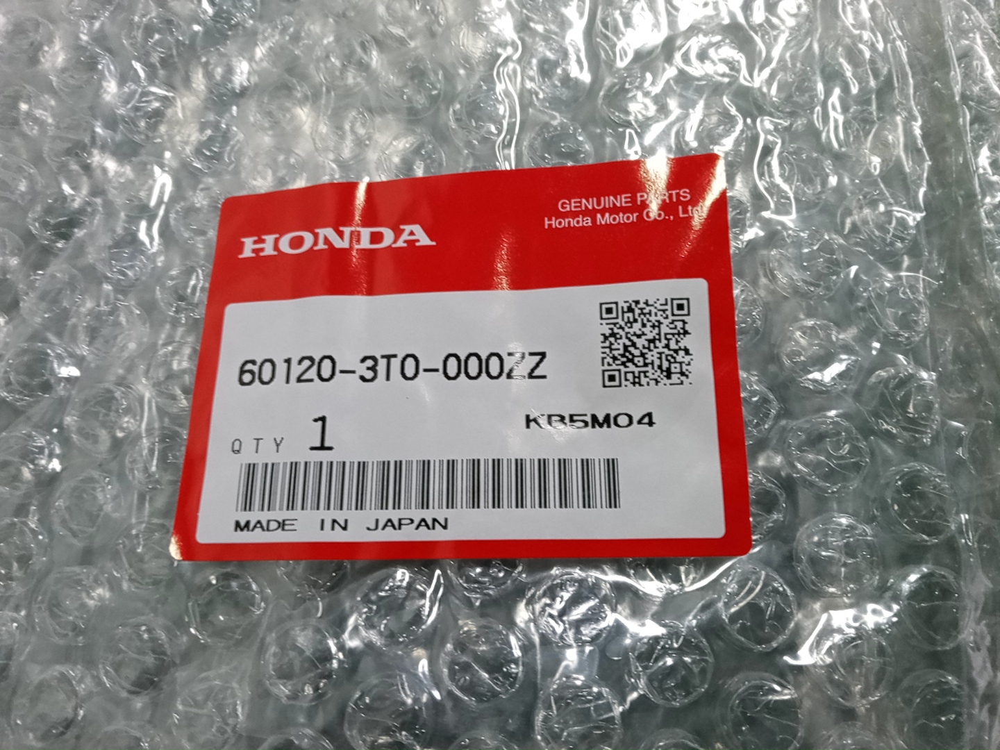Петля капота правая передняя HONDA STEPWGN RP7 60120-3T0-000ZZ 3 ракурс