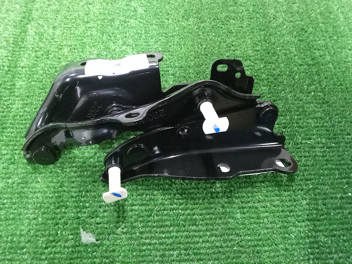 Петля капота правая TOYOTA CROWN ARS220 53410-30310 2 ракурс