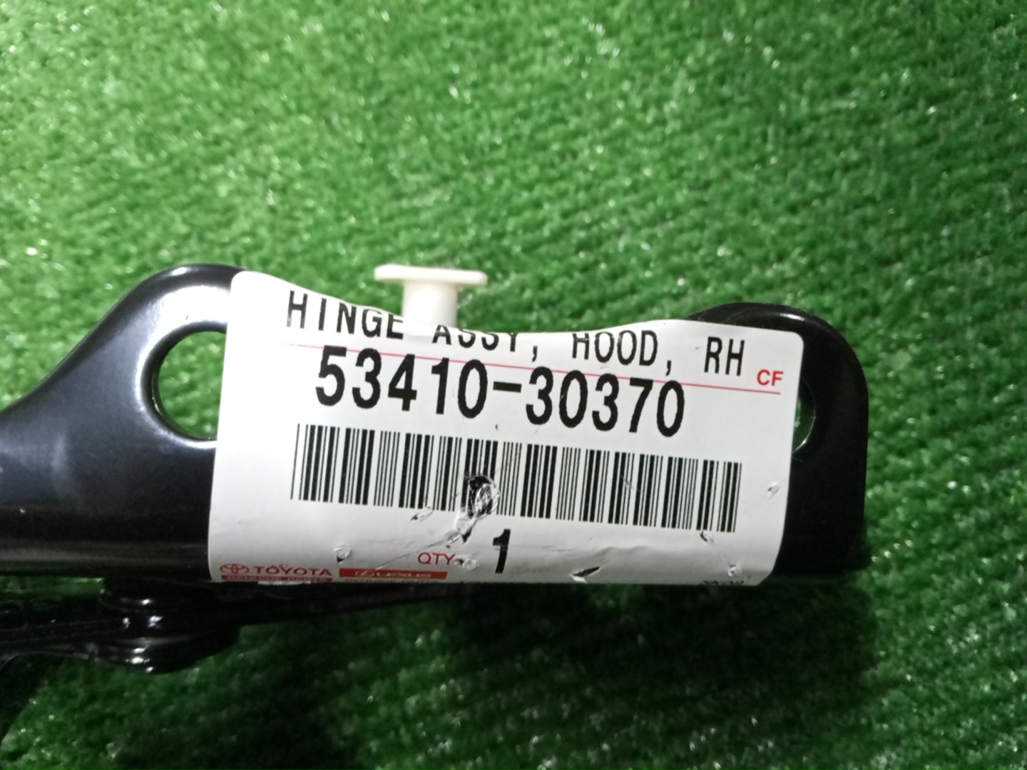 Петля капота правая TOYOTA CROWN AZSH36W 53410-30370 3 ракурс