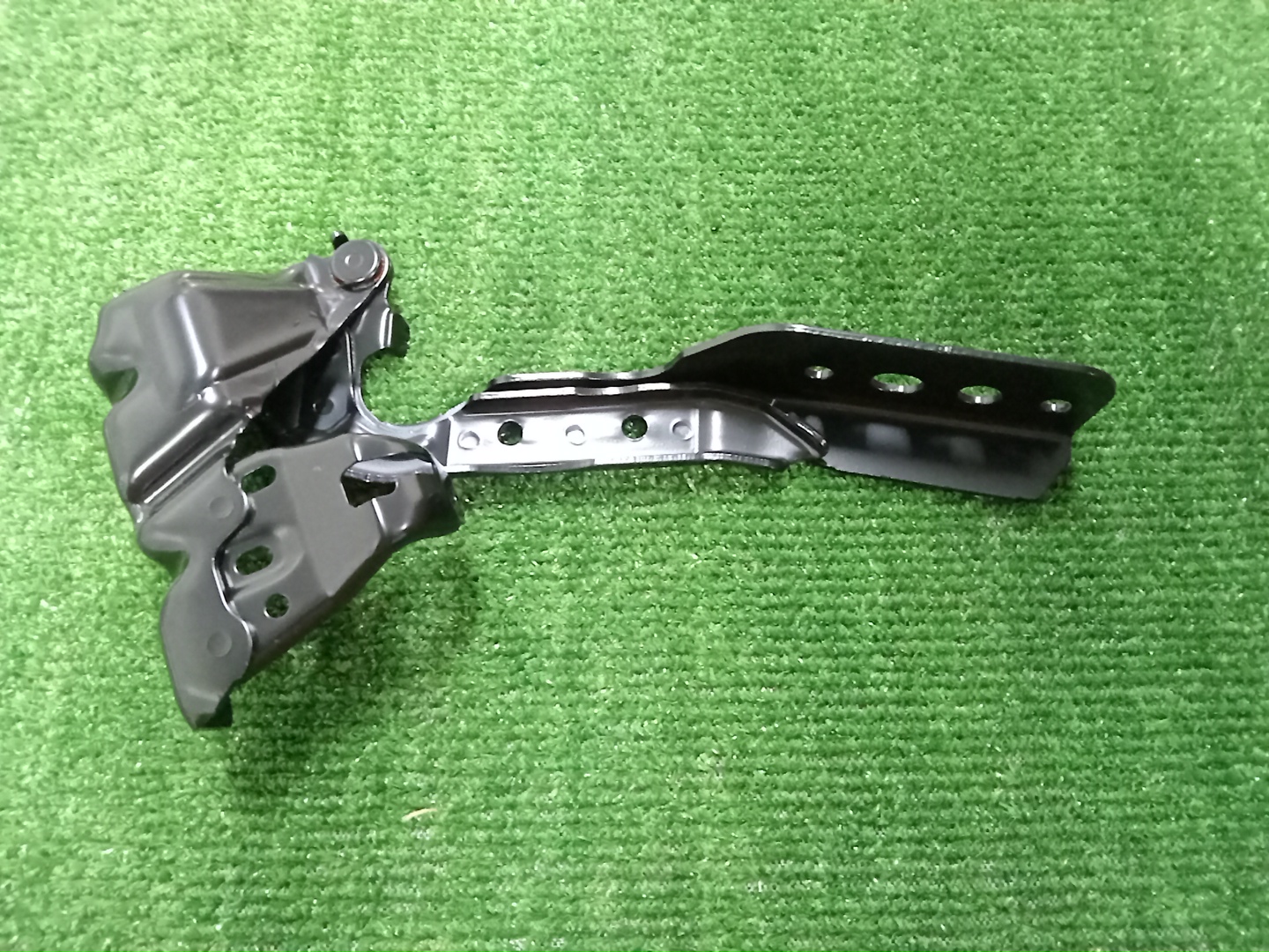 Петля капота правая передняя HONDA CIVIC FL1 60120-T43-J00ZZ 1 ракурс