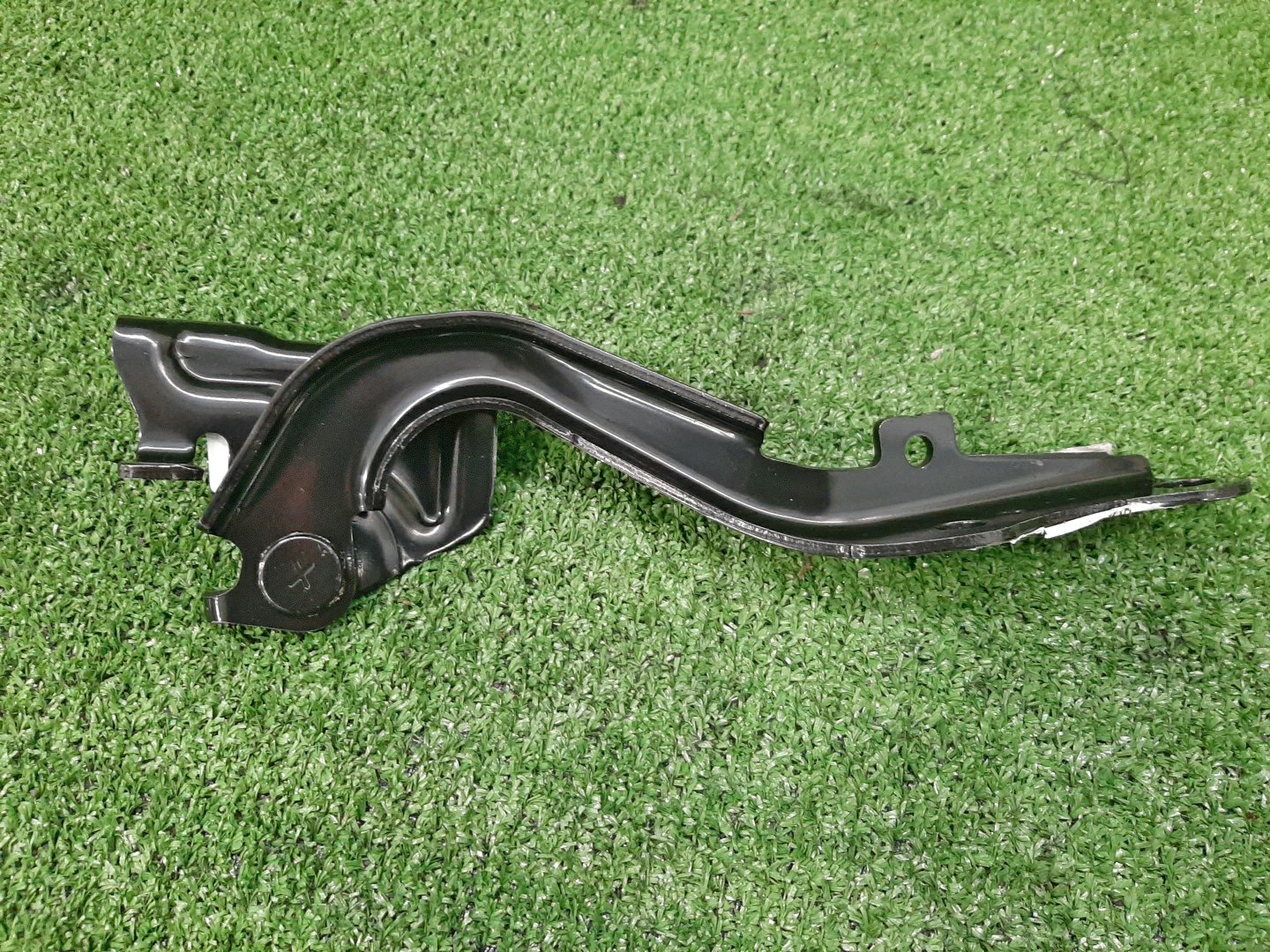 Петля капота правая TOYOTA FJ CRUISER GSJ15 1GR-FE 53410-35151 1 ракурс