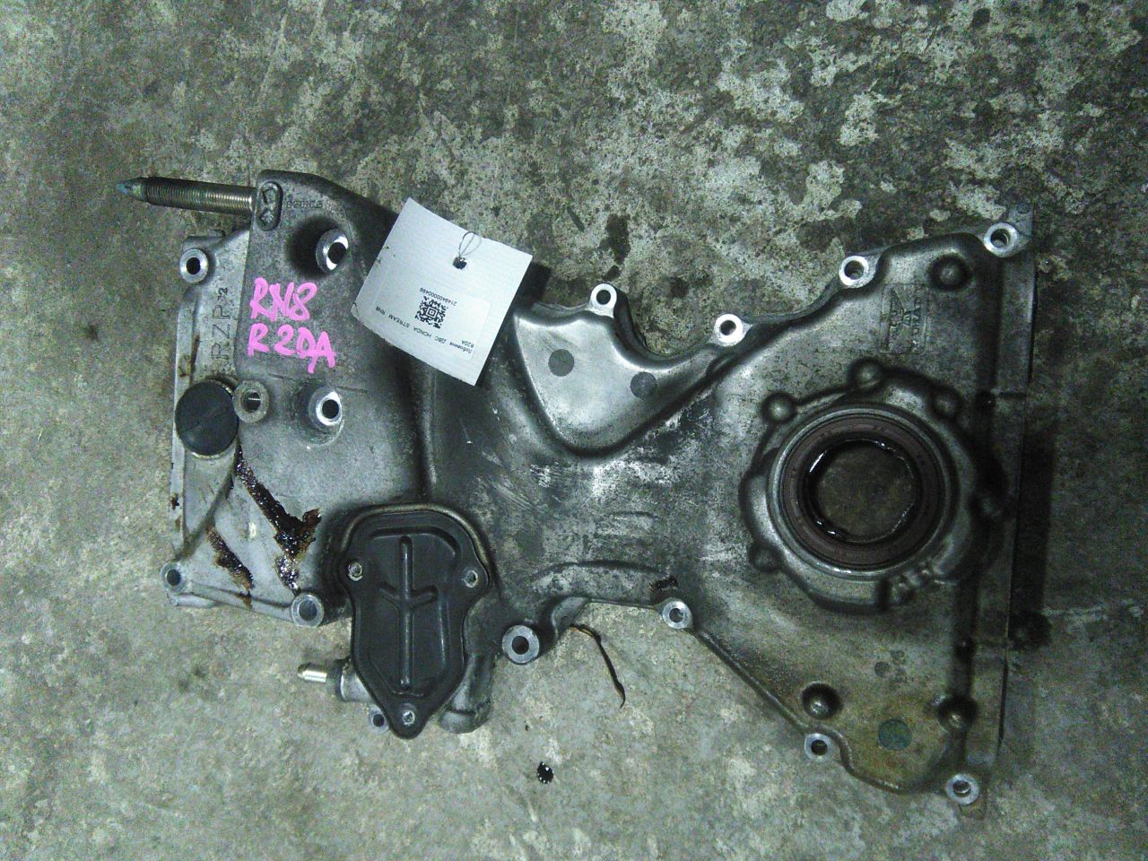 Лобовина двс HONDA STREAM RN8 R20A 2 ракурс