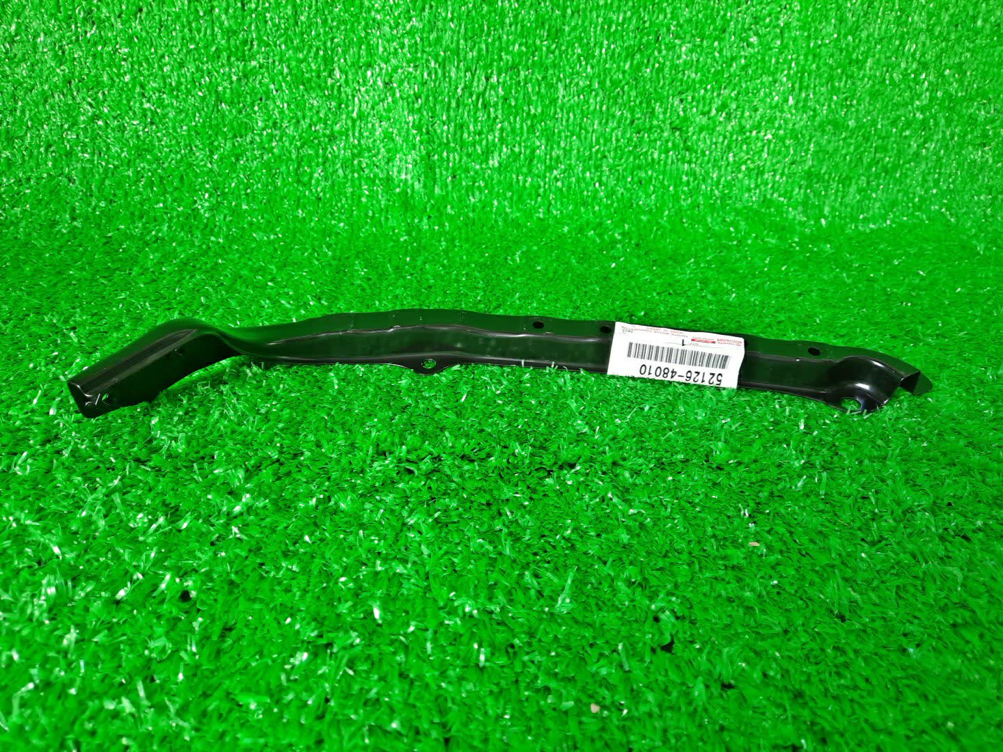 Крепление фары левое переднее TOYOTA HARRIER SXU10W 52126-48010 3 ракурс