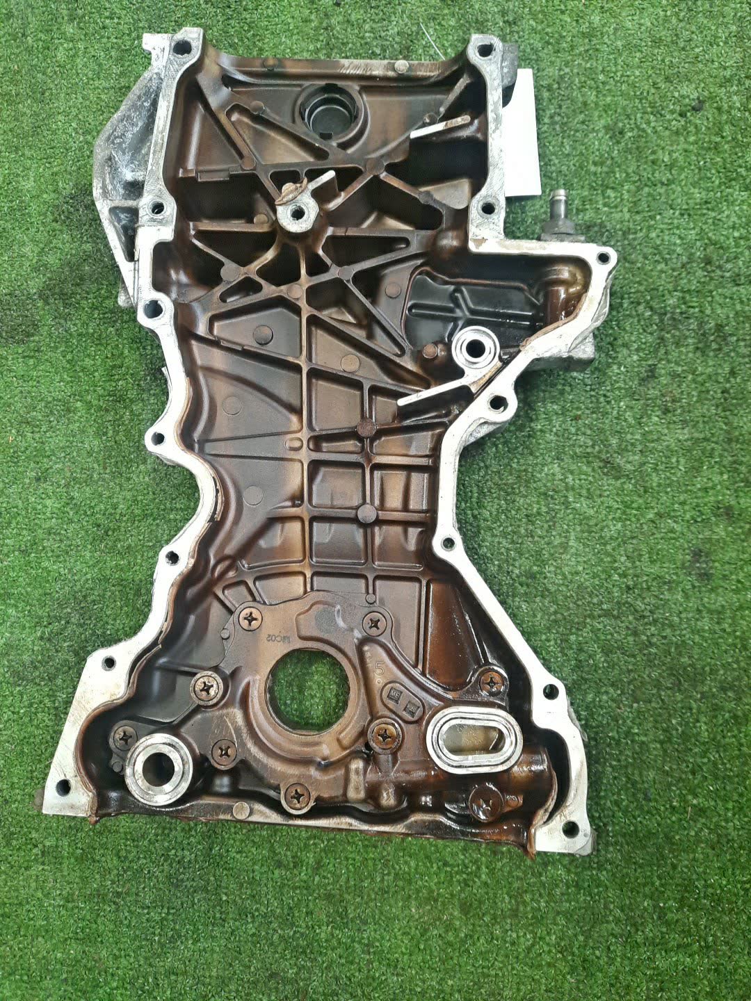Лобовина двс HONDA STEPWGN RK5 R20A 2 ракурс