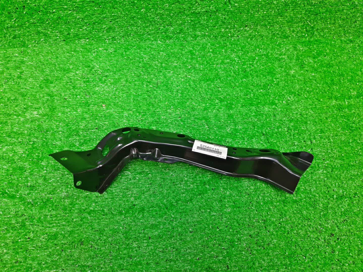 Крепление фары правое переднее MITSUBISHI ECLIPSE CROSS GK1W 5256C110 1 ракурс