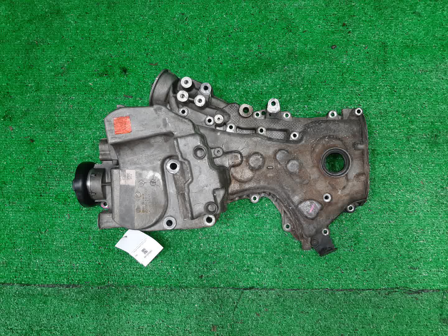 Лобовина двс VOLKSWAGEN TOURAN 1T3 CAVC 1 ракурс