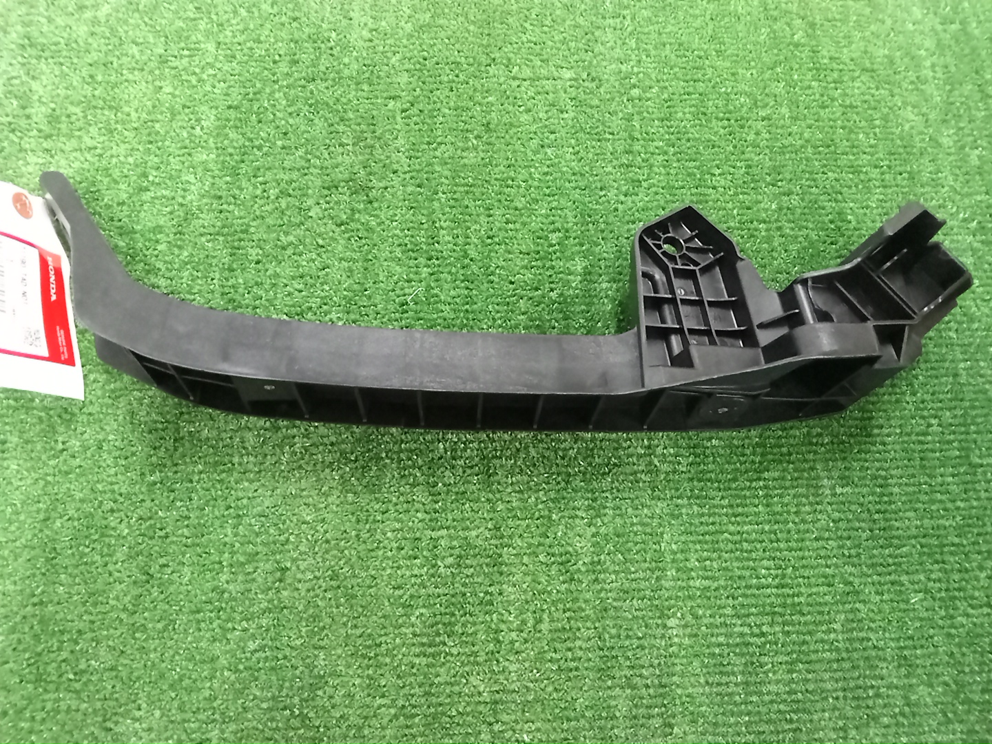 Крепление фары левое переднее HONDA STEPWGN RP5 71190-TAD-N01 2 ракурс