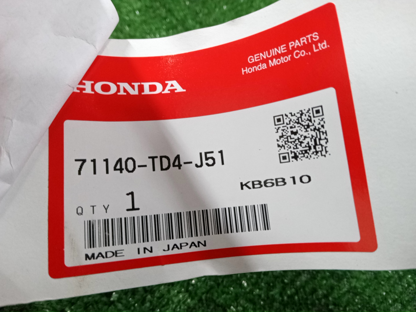 Крепление фары правое переднее HONDA SHUTTLE GK8 71140-TD4-J51 4 ракурс