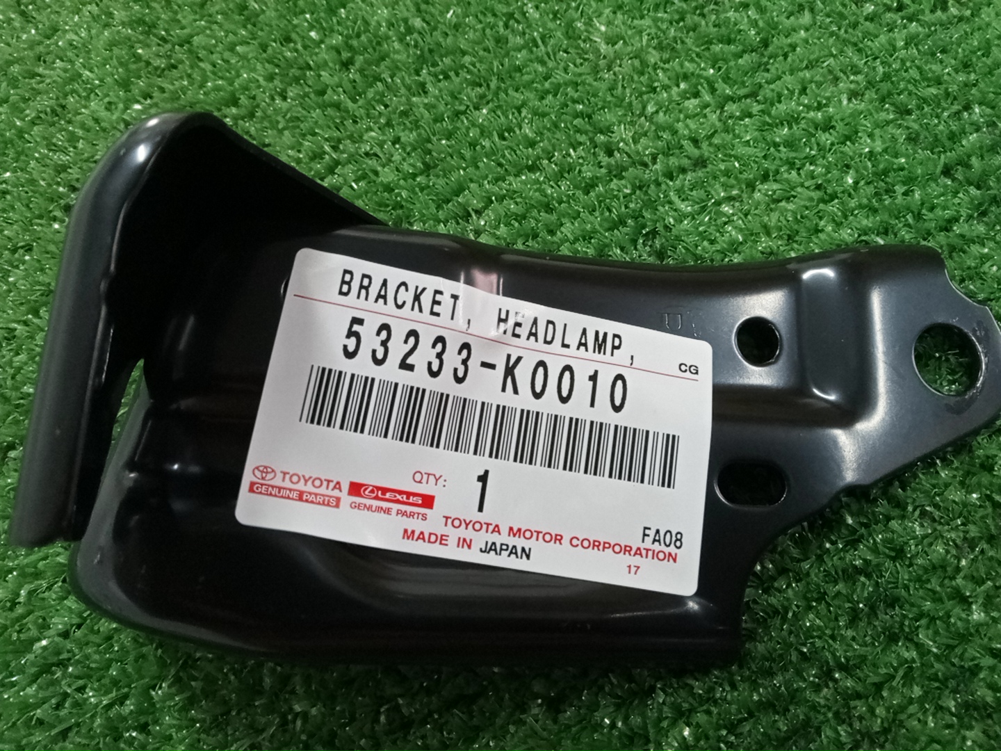 Крепление фары правое TOYOTA YARIS KSP210 53233-K0010 4 ракурс