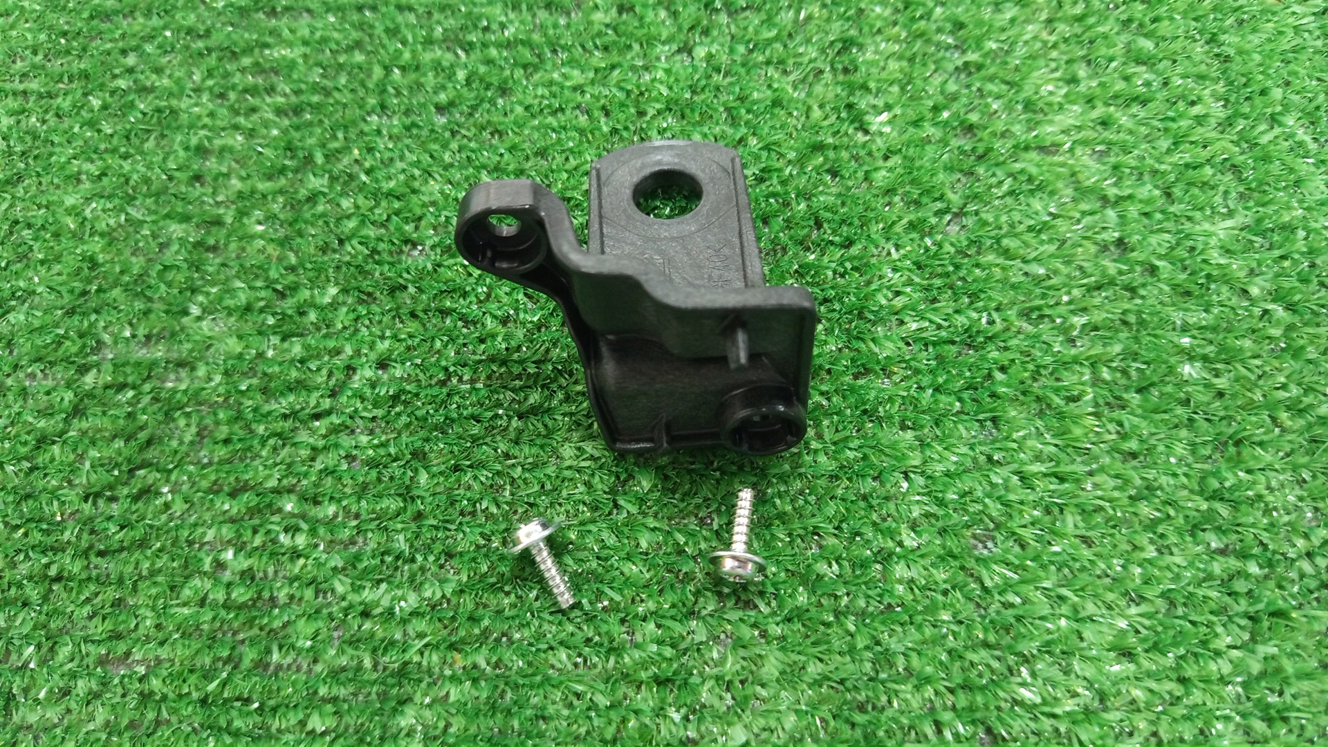 Крепление фары правое LEXUS LX600 VJA310W 81193-60230 5 ракурс