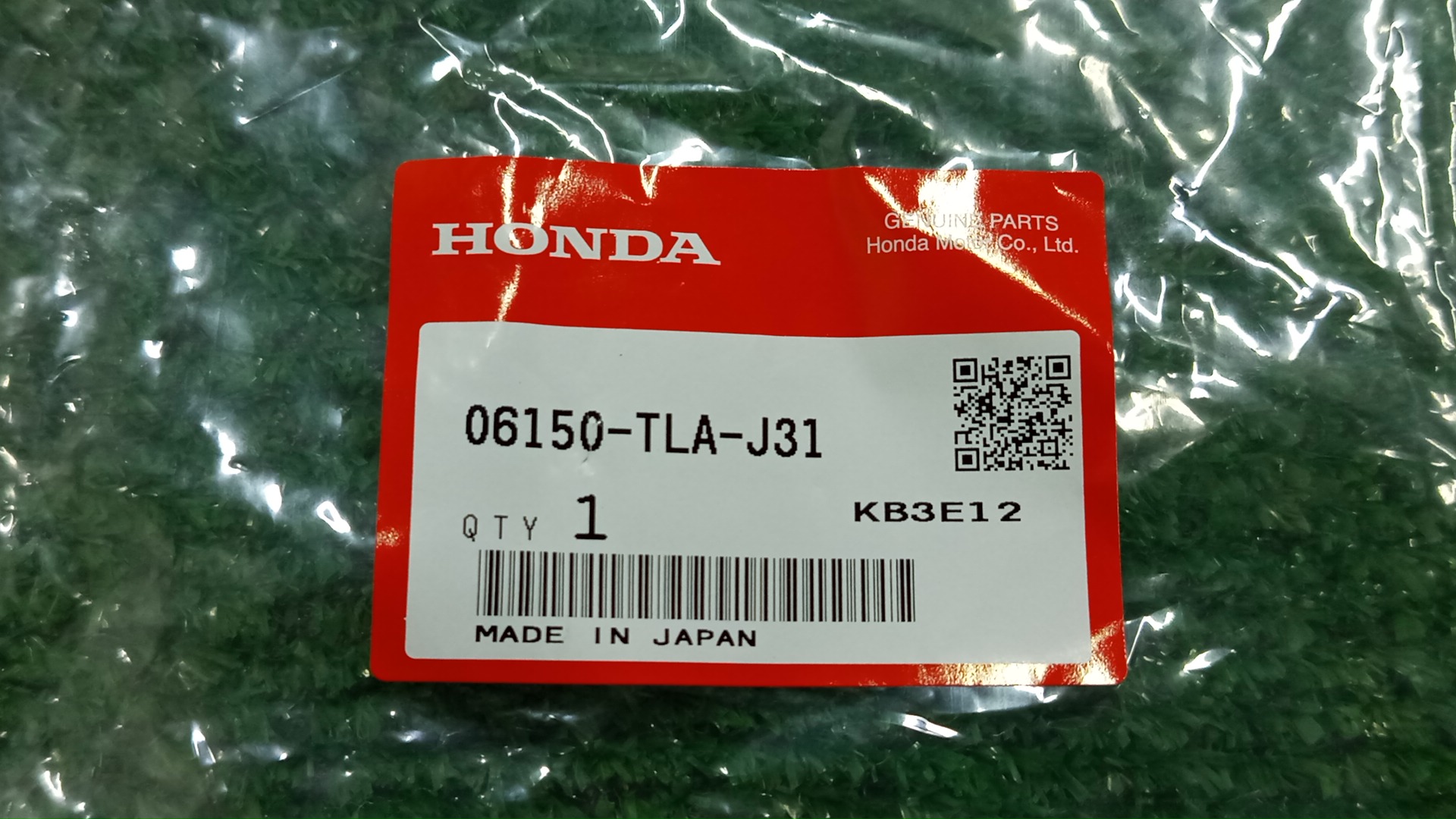 Крепление фары HONDA CR-V RW2 06150-TLA-J31 3 ракурс