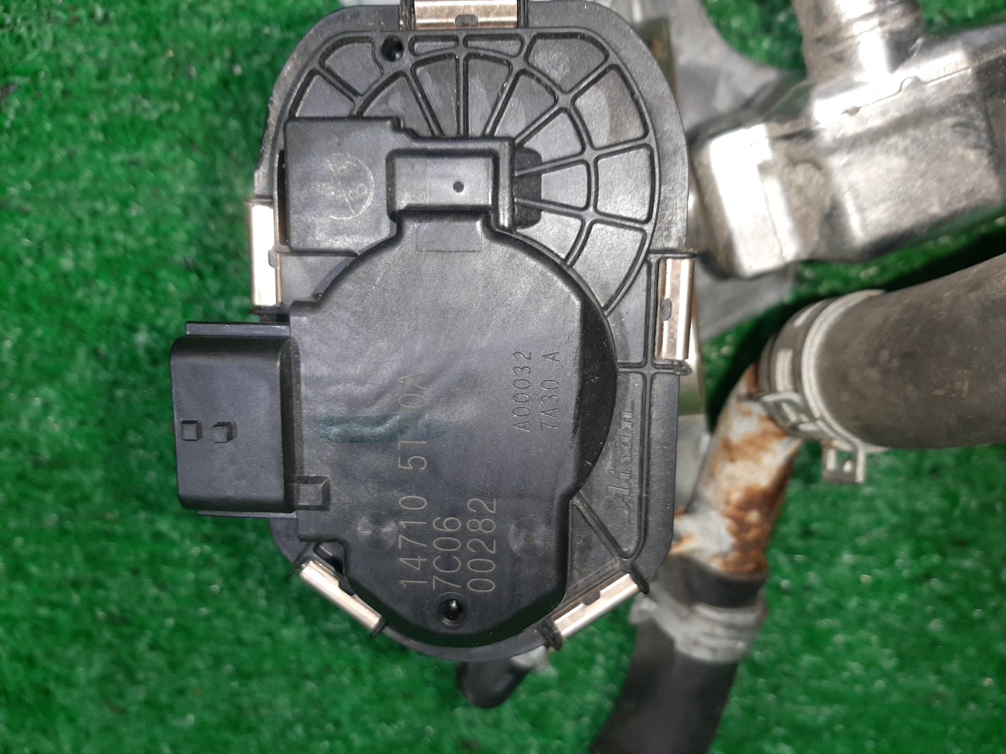 Клапан egr NISSAN SERENA GC27 MR20DD 14710-5TA0A 3 ракурс