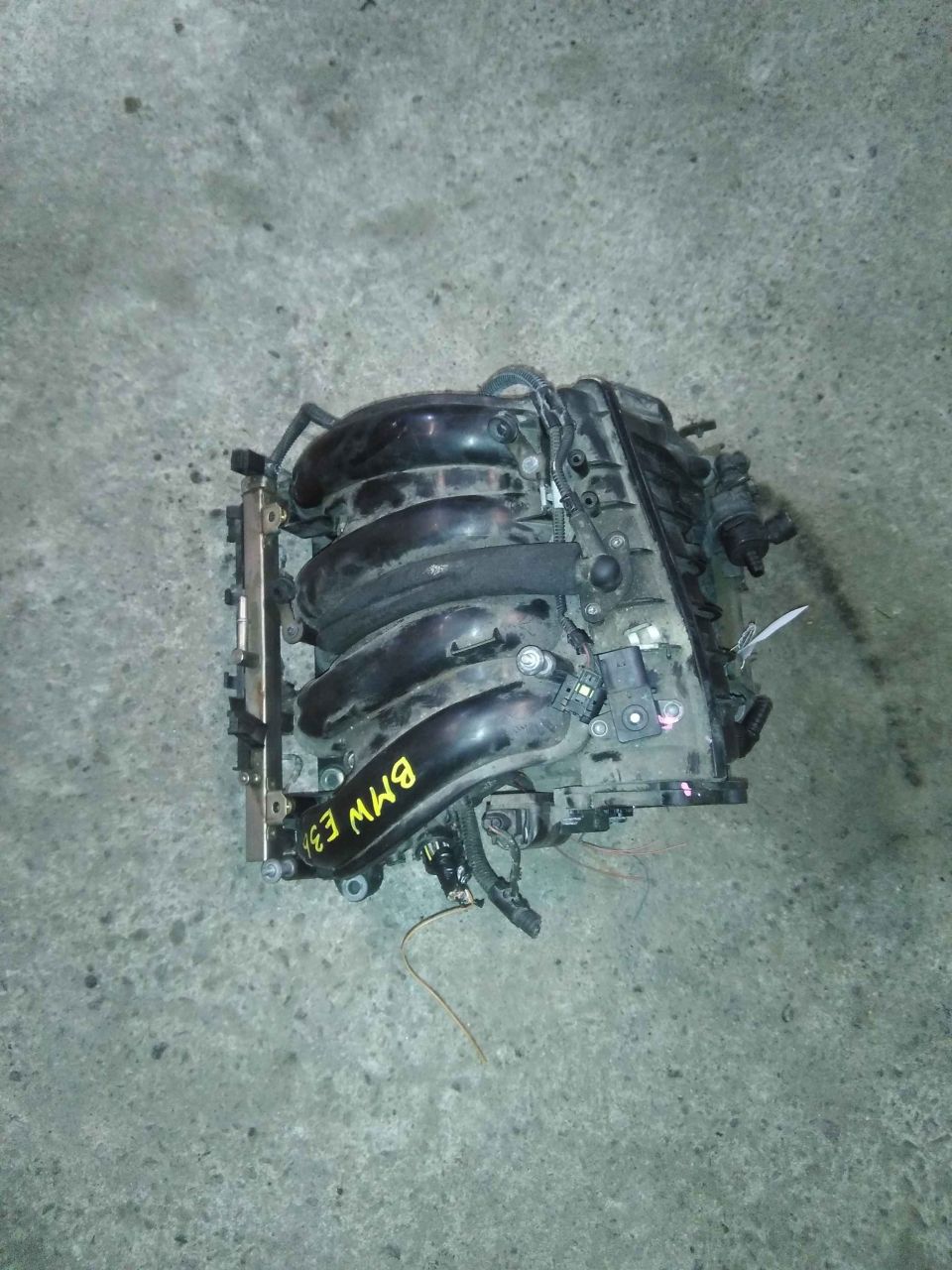 Коллектор впускной BMW 3-Series E46 N46B20A 1 ракурс